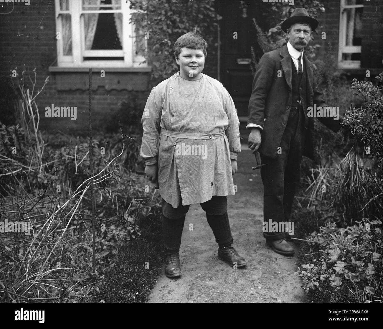 Maurice Pluthero, der dicke Junge von Petersham. 11. November 1916 Stockfoto