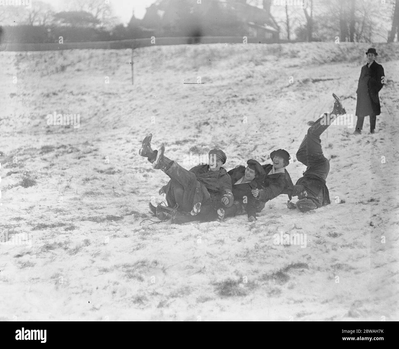 Schneeszenen auf Hampstead Heath 1918 Stockfoto