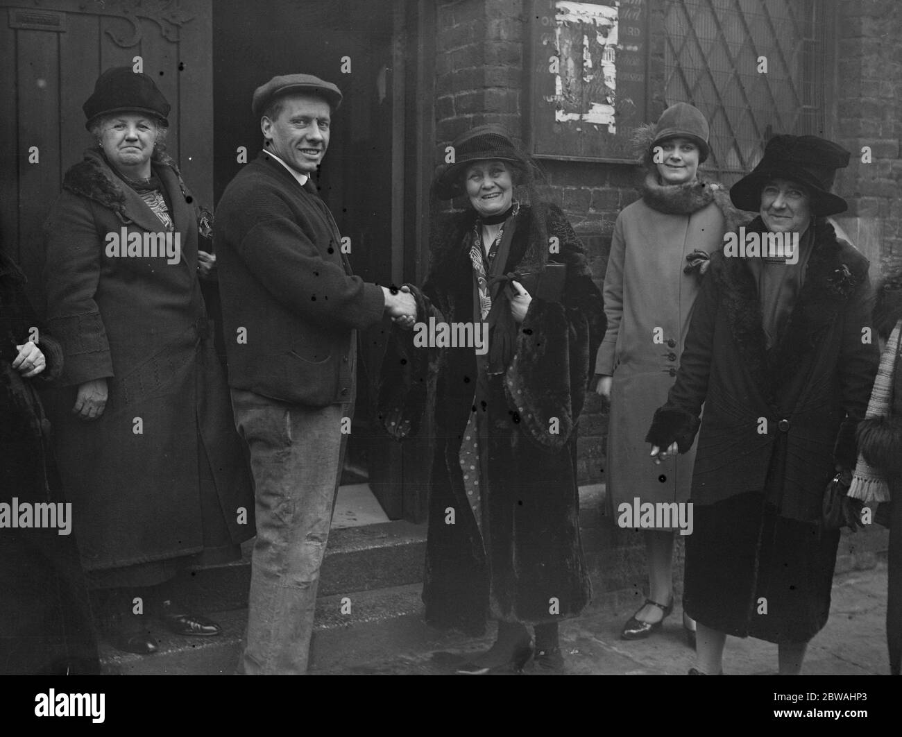 Frau Emmeline Pankhurst ( gestorben 14 Juni 1928 ), angenommen konservativen Kandidaten , für Whitechapel und St. George s District 14. Februar 1927 Stockfoto