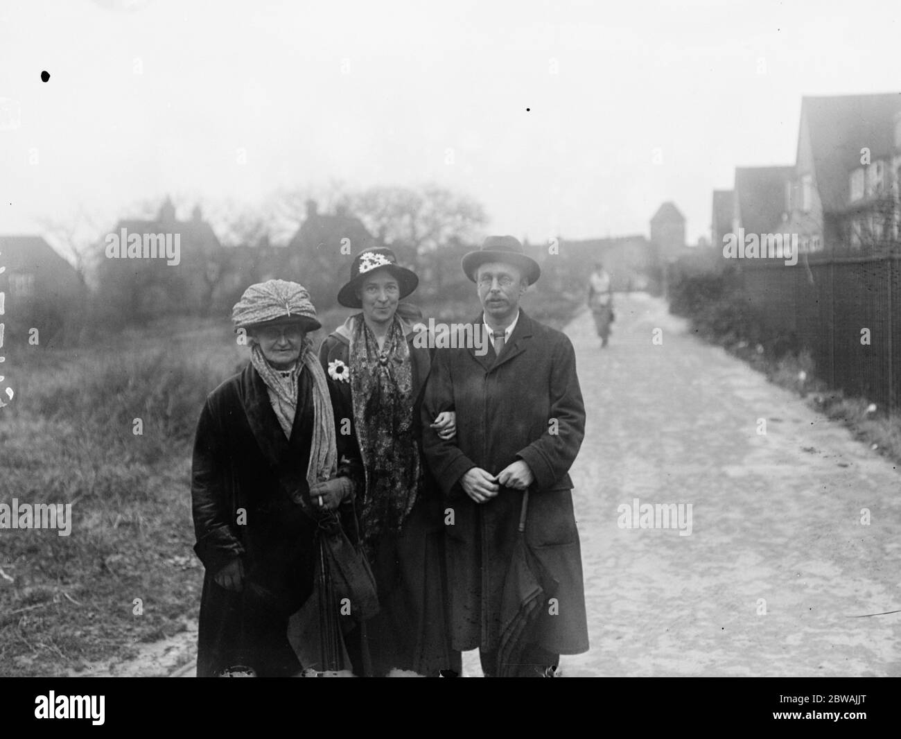 Krönungstag in Hendon , Frau wie Martin , Dr. Alice Vickery und Herr wie Martin 4 Dezember 1918 Stockfoto
