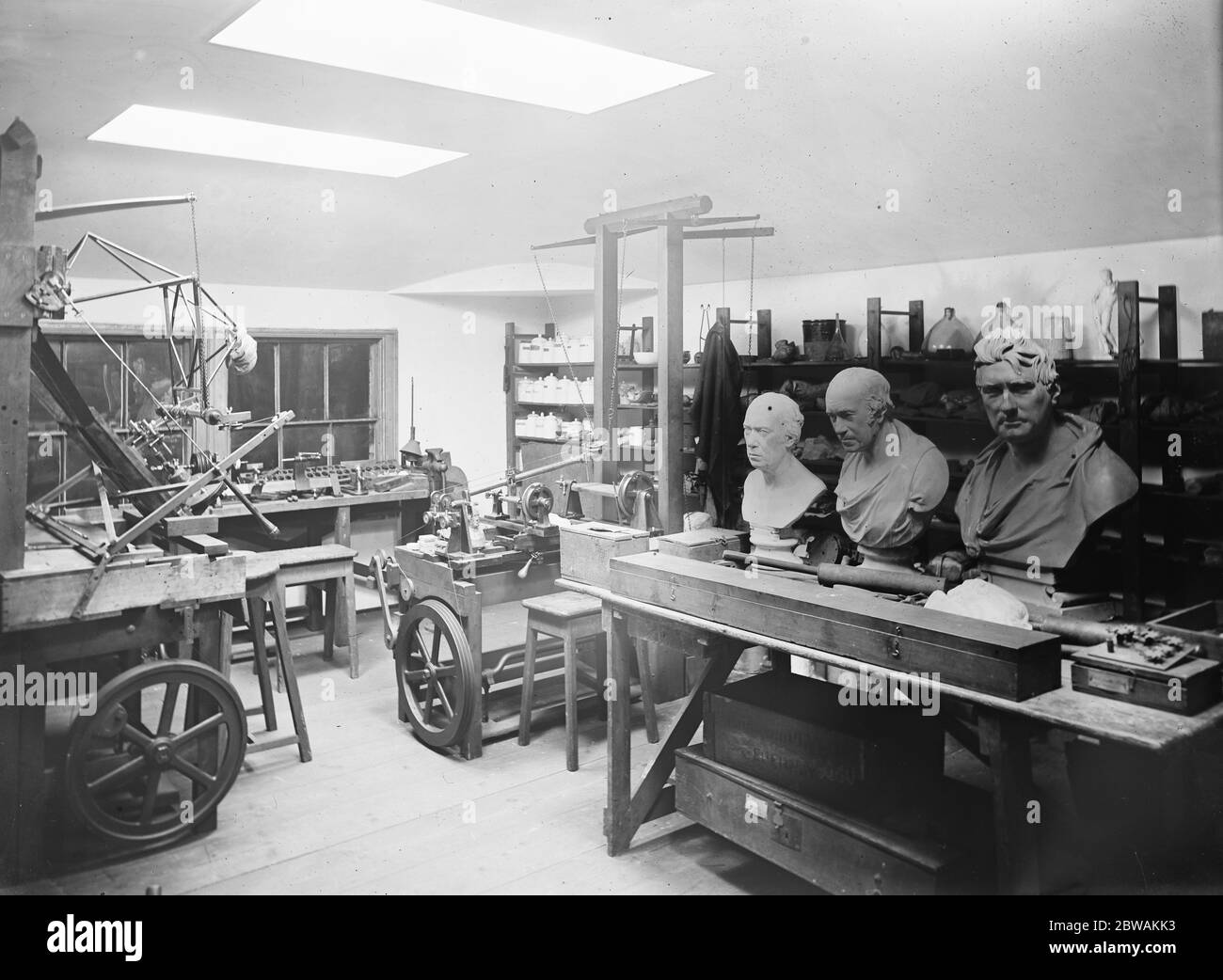 James Watt ' s Workshop jetzt im Science Museum . South Kensington , wo es aus Birmingham übertragen wurde 1 August 1925 Stockfoto
