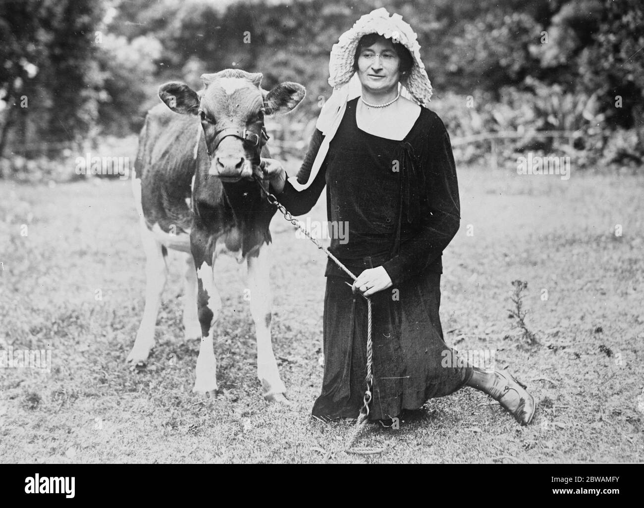 Frau Woodward Hathaway ( verheiratet 5 November 1929 ) ( Herr D Dudley Beamont ) Dame der Serck . Fotografiert an der Seigneurie 1927 Stockfoto