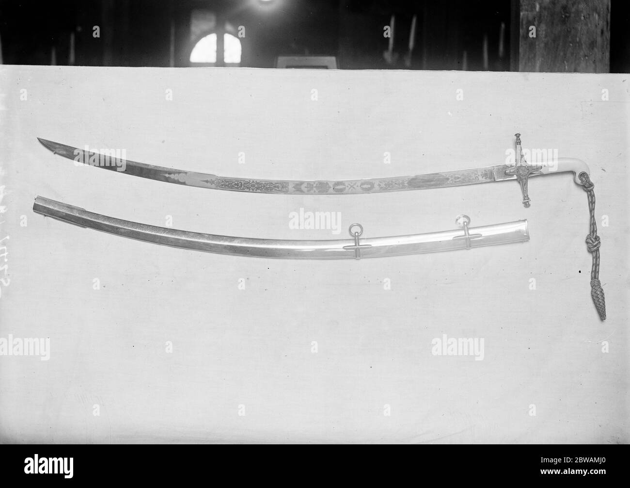 Lord Kitchener 's Schwert, das auf Leihgabe für die Ausstellung in der Armouries, Tower of London. Stockfoto