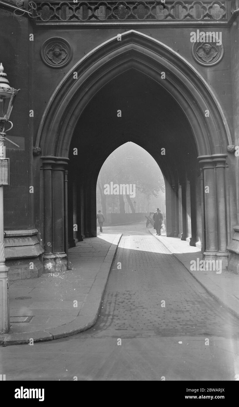 Der Dean ' s Hof , vom Westminster Eingang 18 Oktober 1933 Stockfoto