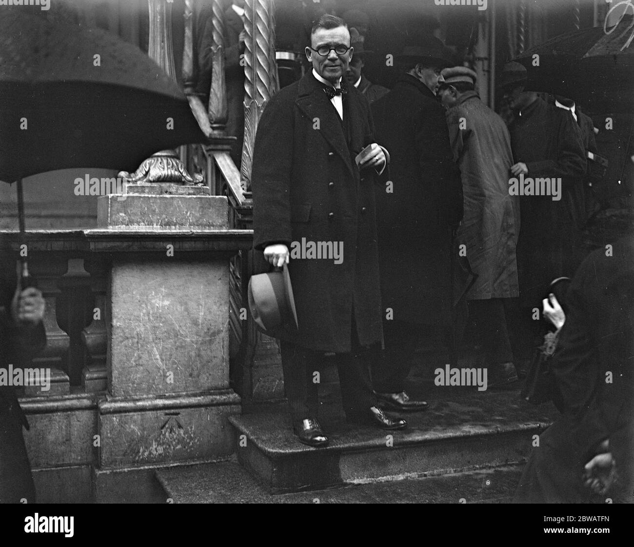 Dail Eireann trifft sich im Mansion House, Dublin, Frank P Walsh vom Irish Independent Committee, 17. August 1921 Stockfoto