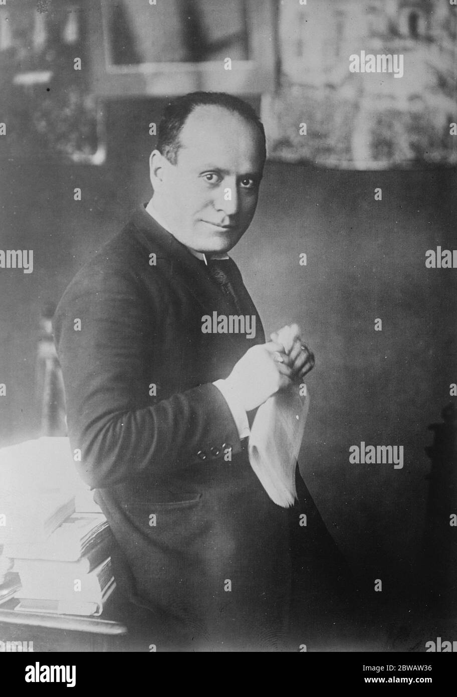 Das neueste Foto von Mussolini . Chef der Partei der Faschisten , der wahrscheinlich im August 1922 einen Posten im Ministerium bekleiden wird Stockfoto