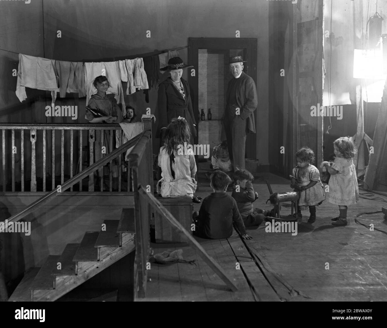 Herr Gerald Du Maurier und Frau Ha L Fisher in Grangers Film "unverheiratet" . 1920 Stockfoto