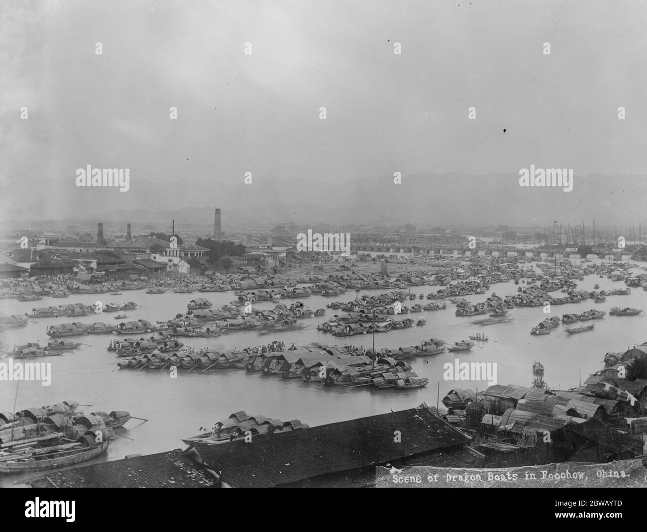 Szene der Drachenboote in Foochow, China 2. Dezember 1919 Stockfoto