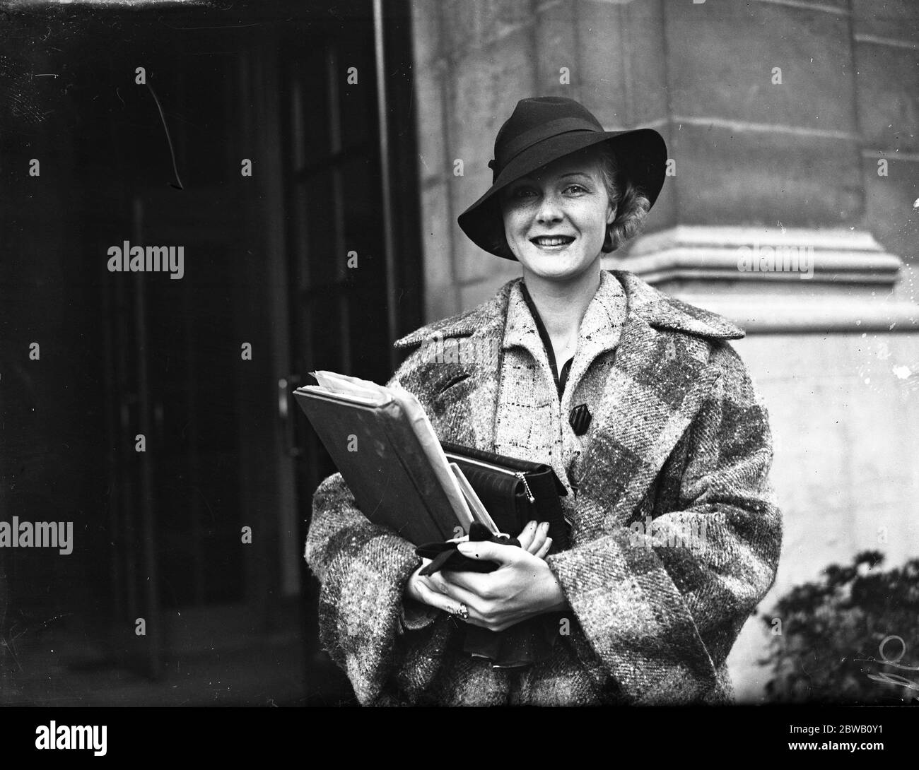 Im Grosvenor House, London, Miss Jean Muir, der Hollywood-Filmstar. 19. Oktober 1935 Stockfoto