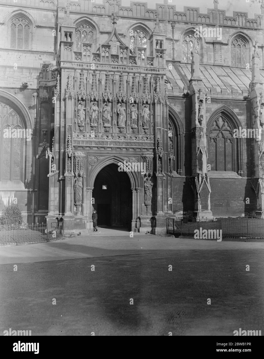 Gloucester Cathedral. Süd-West-Front . April 1920 Stockfoto