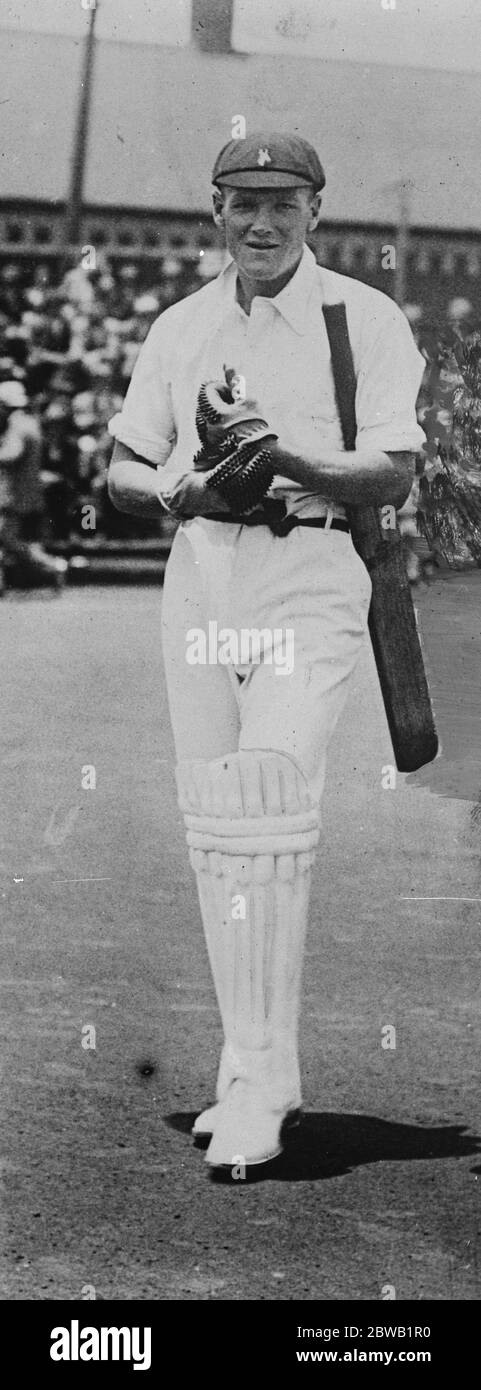 Robert Hector Catterall der junge südafrikanische Kricketspieler, der im Testspiel gegen den MCC so gut gespielt hat, erzielte im Transvaal-Spiel am 25. Januar 1923 über 100 Punkte Stockfoto