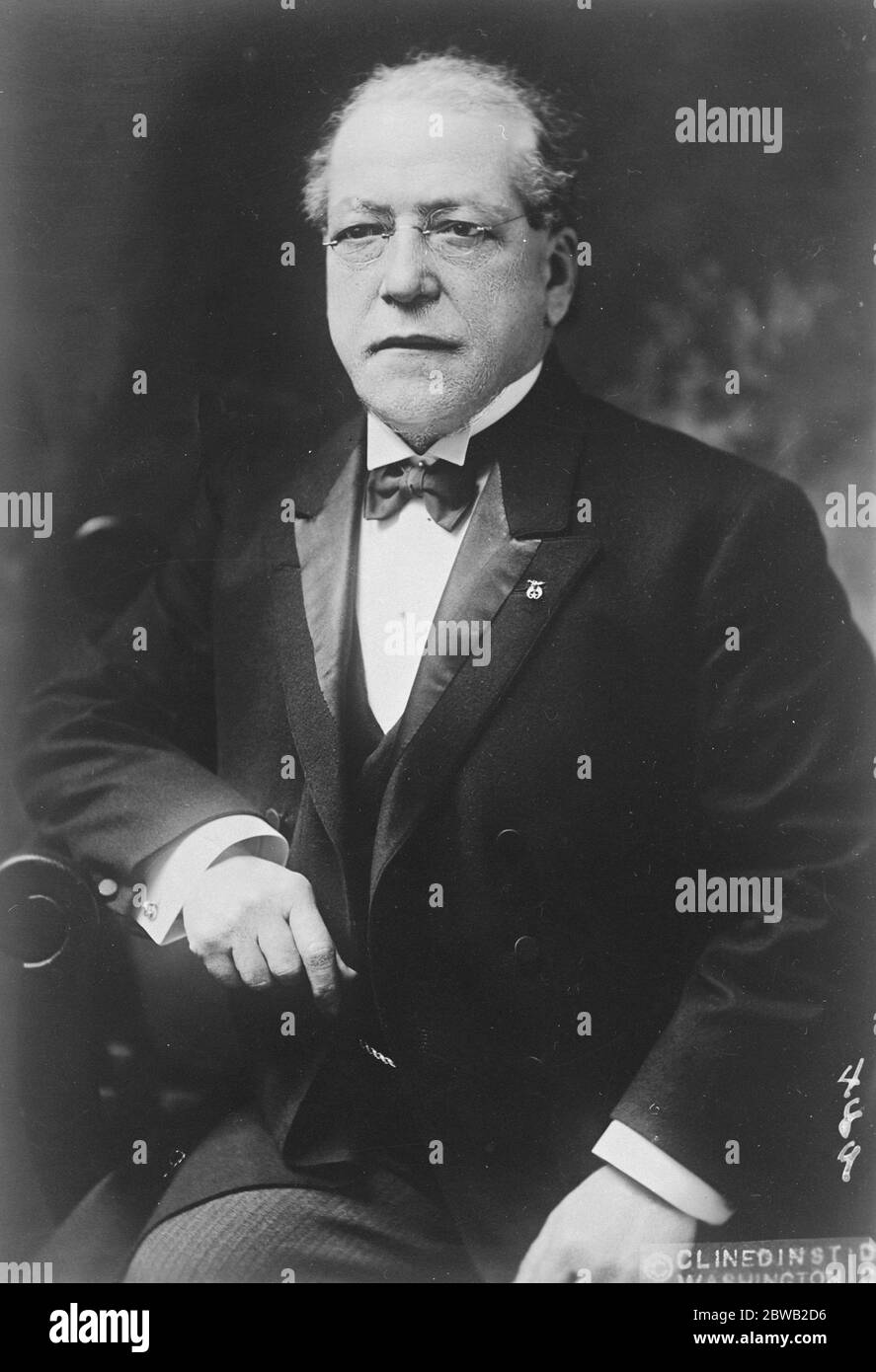 Herr Samuel Gompers , Präsident der American Federation of Labor, der nach einem Lungenentzündung-Angriff schwer an Grippe erkrankt ist. Er ist 74 Jahre alt 10 März 1923 Stockfoto
