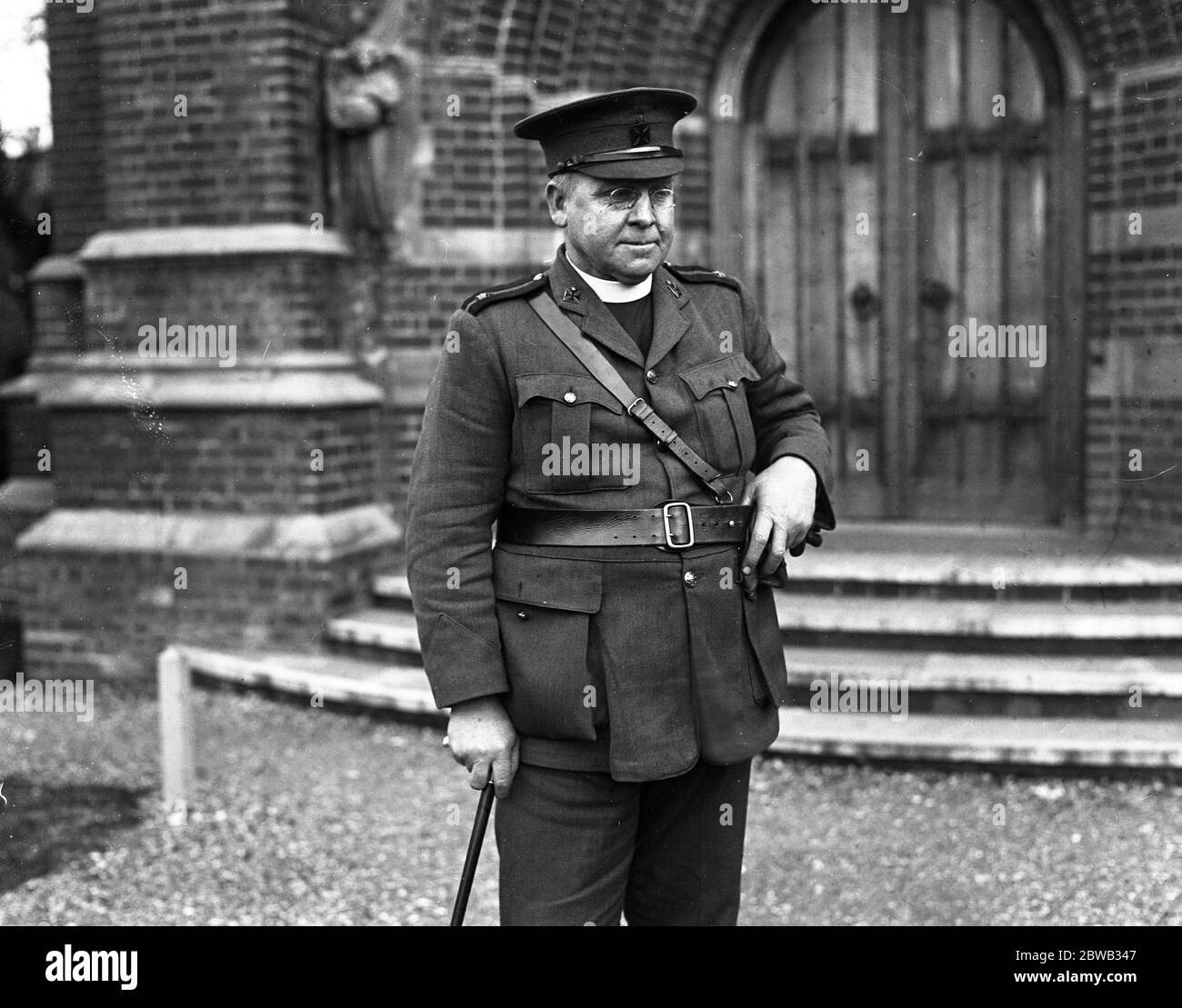 Der Reverend Courtenay Gale, Vikar der Christ Church, Sutton, der auf dem Sutton Tribunal als militärischer Vertreter wirkt. 21 März 1917 Stockfoto