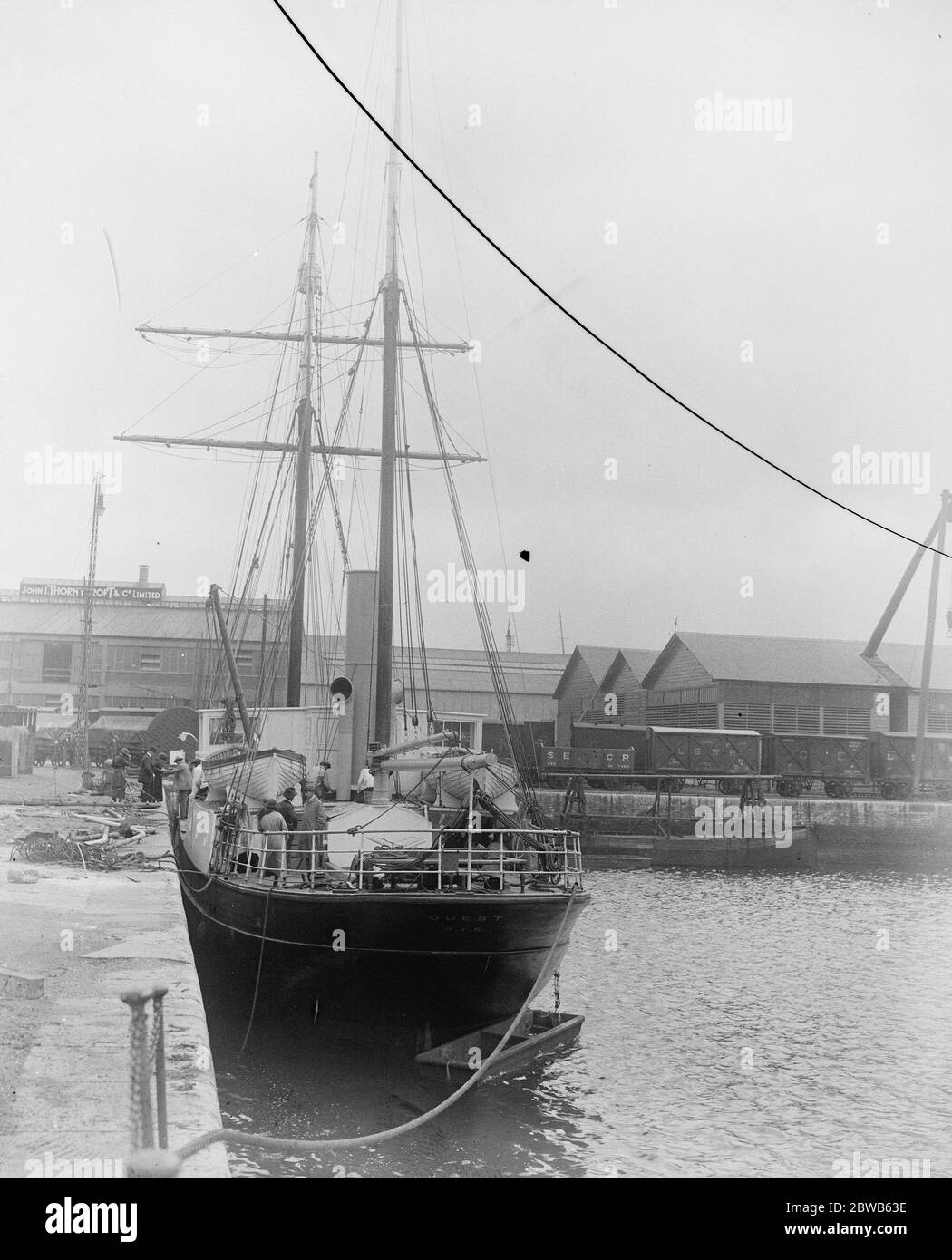 Shackleton - Rowett Expedition segelt in die Antarktis . Die Quest im Dock in London . 17. September 1921 Stockfoto