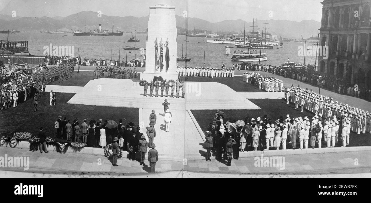 Auffällige Waffenstillstandszeit-Szene in Hongkong . Der Waffenstillstandstag feiert im Hong Kong Cenotaph , das ist eine exakte Nachbildung des London Cenotaph . 29 Dezember 1923 Stockfoto