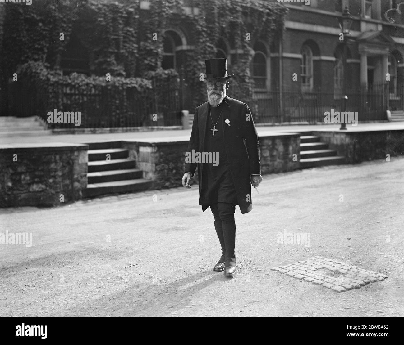 Nationalversammlung der Kirche von England Missionar council . Jahresempfang in Great Hall, Church House, Westminster. Der Bischof von Bombay . 14 Juli 1925 Stockfoto
