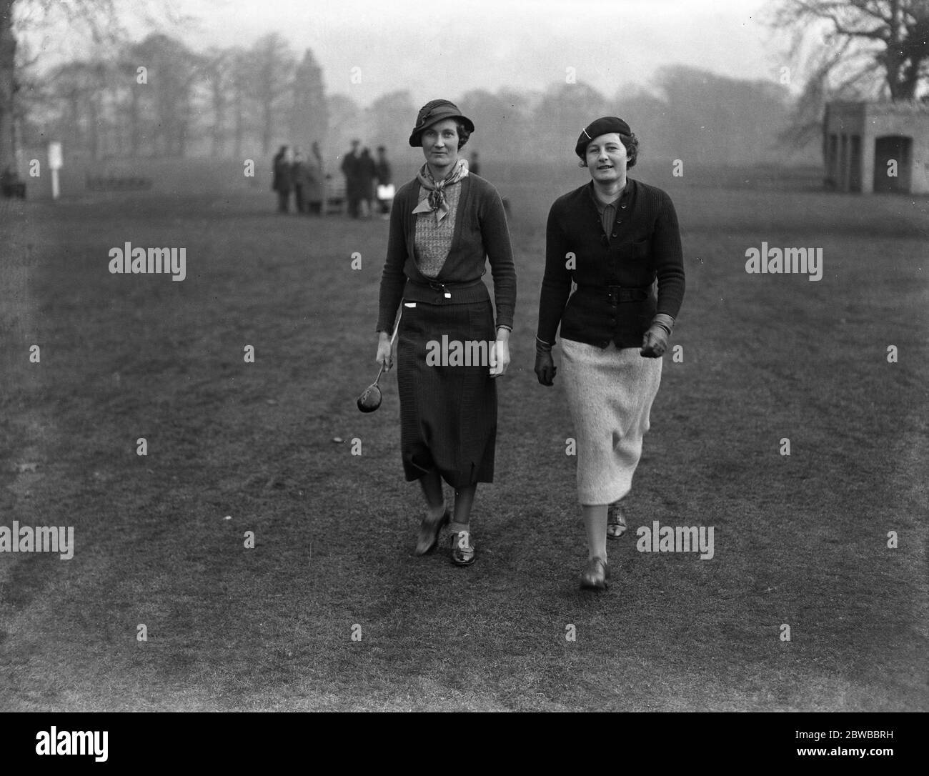 Frauen Automobilsportverband Golf in Wentworth . Frau Douglas Fish und Frau B Daniell . Stockfoto