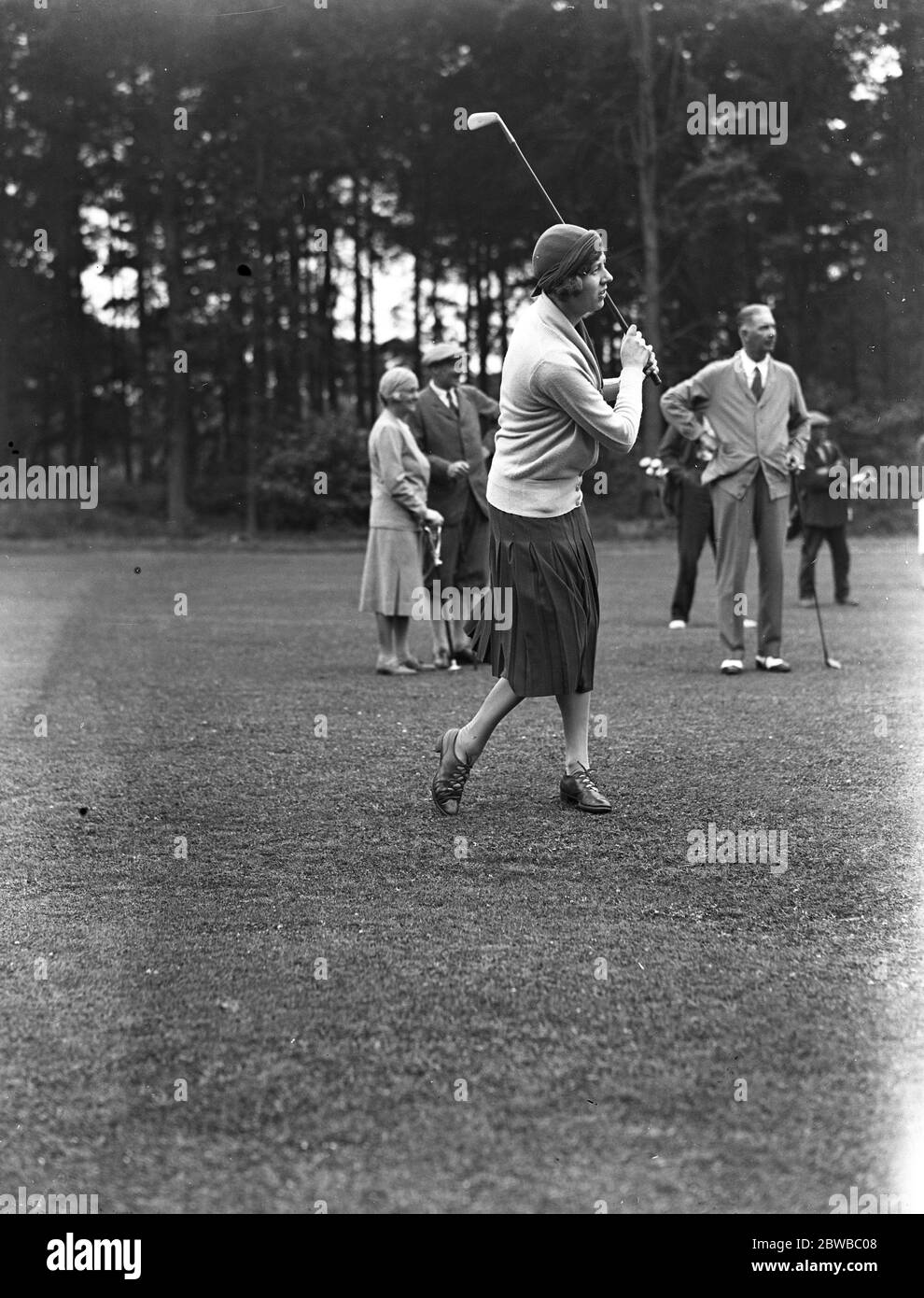 Männer gegen Frauen Golf im neuseeländischen Club, Byfleet Miss Joyce Wethered 1931 Stockfoto