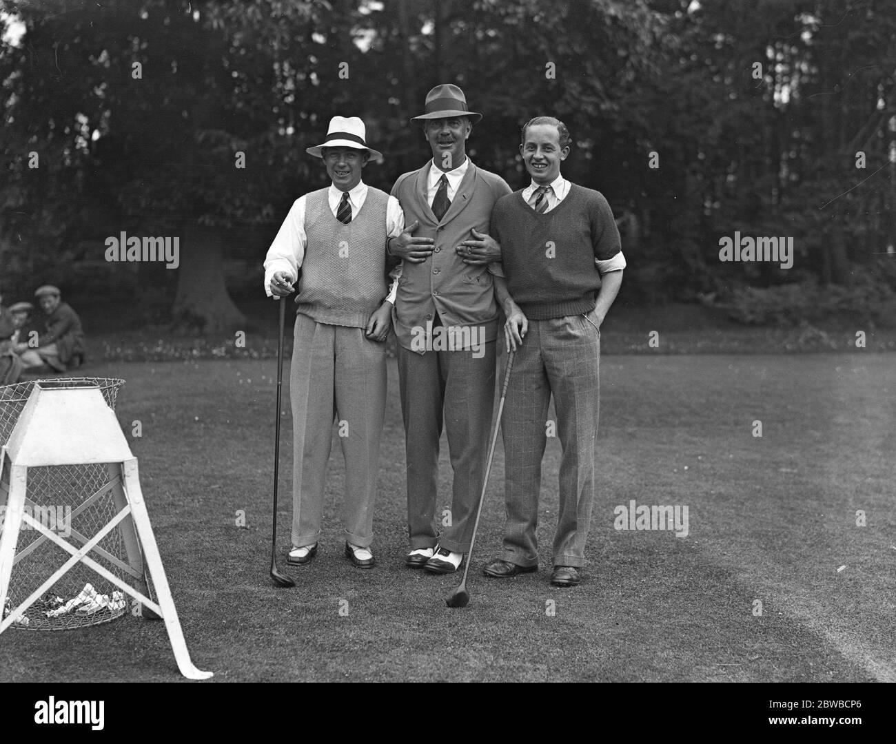 Männer gegen Frauen Golf im New Zealand Club , Byfleet Herr Dale Bourne , Major Le roy Burnham , und Herr Eric Martin Smith 9. Juli 1931 Stockfoto