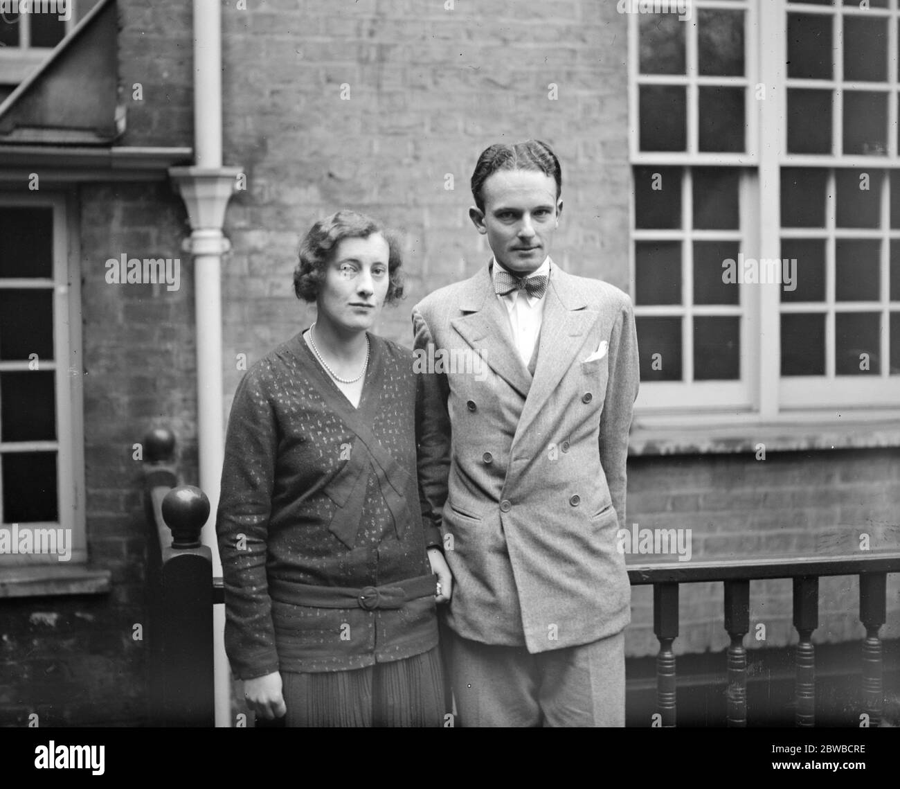 Herr Sylvester Gates aus Richmond und seine Verlobte, Frau Nancy Tennant, jüngste Tochter von Frau Geoffrey Lubbock und dem verstorbenen Sir Charles Tennant. 21. Oktober 1927 Stockfoto