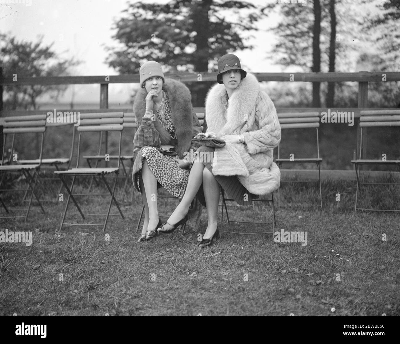 Polo in Ranelagh . Die Misses Owen und Molly Le Bas . Mai 1928 Stockfoto