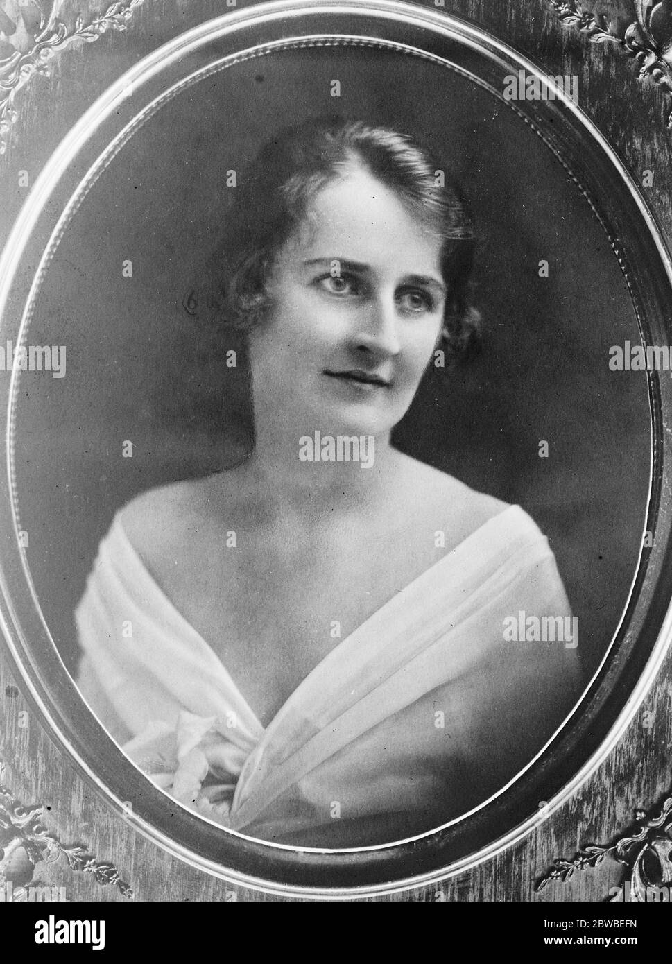Die Verlobung des Earl of Shannon mit Miss Marjorie Walker wurde am 17. September 1923 angekündigt Stockfoto