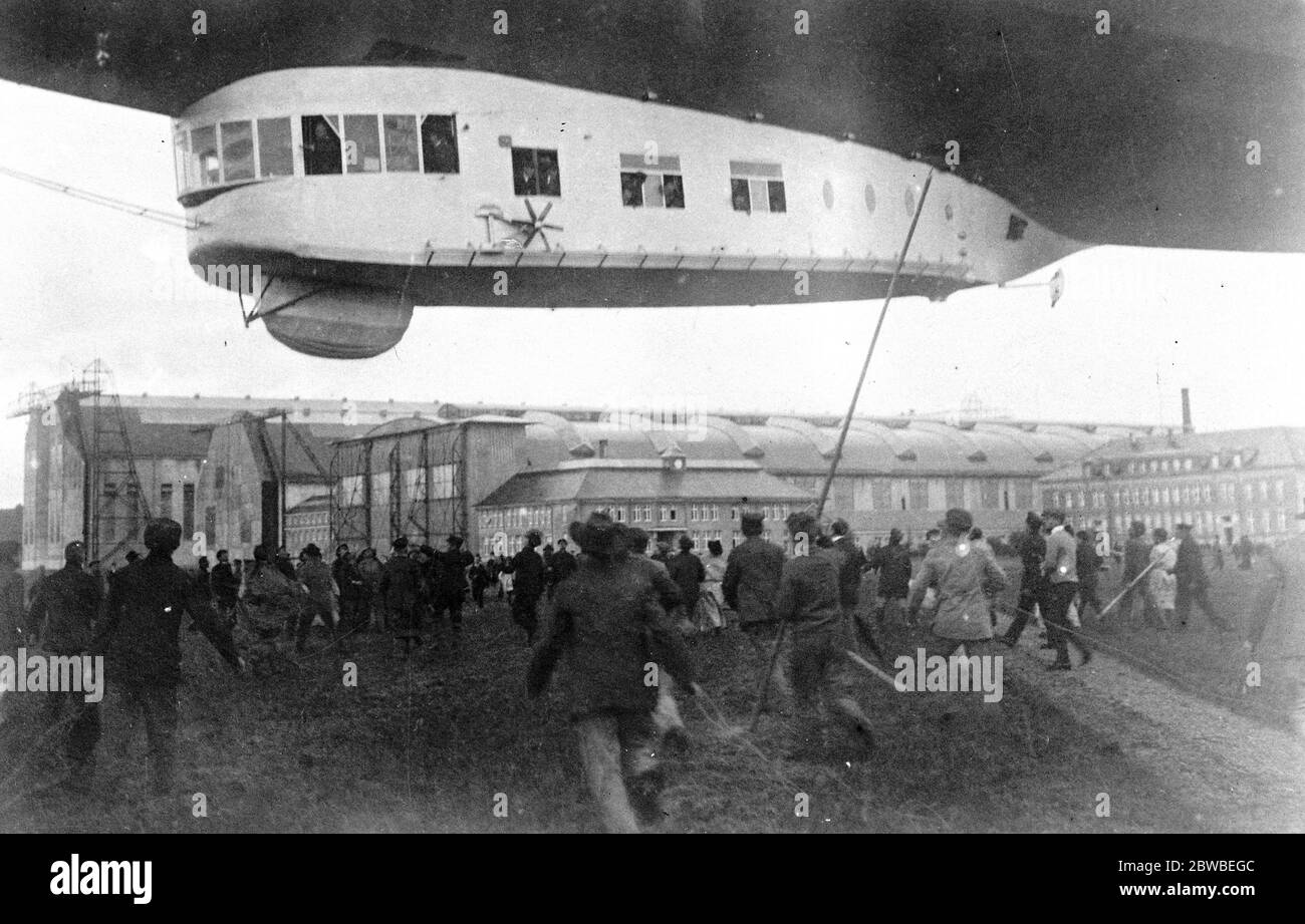 Z R 3 gebaut von den Deutschen für Amerika vom deutschen Freidrichhafen 29. September 1924 Stockfoto
