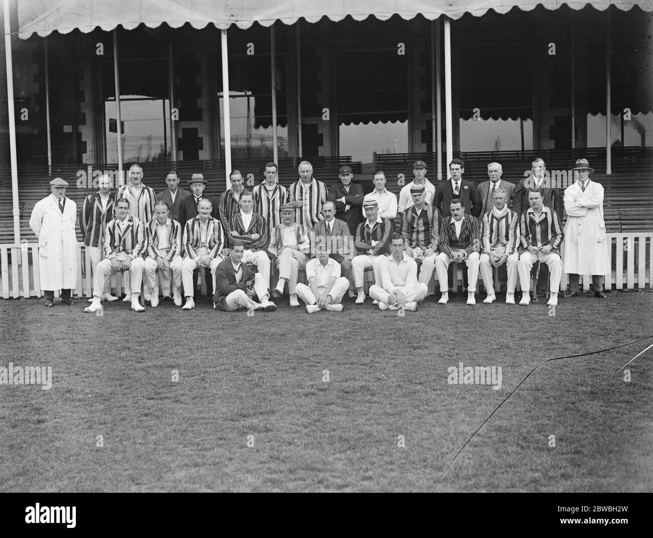 Surrey Club und Ground Versus Wanderers beim Oval Cricket Pitch London 25. Juli 1922 Stockfoto