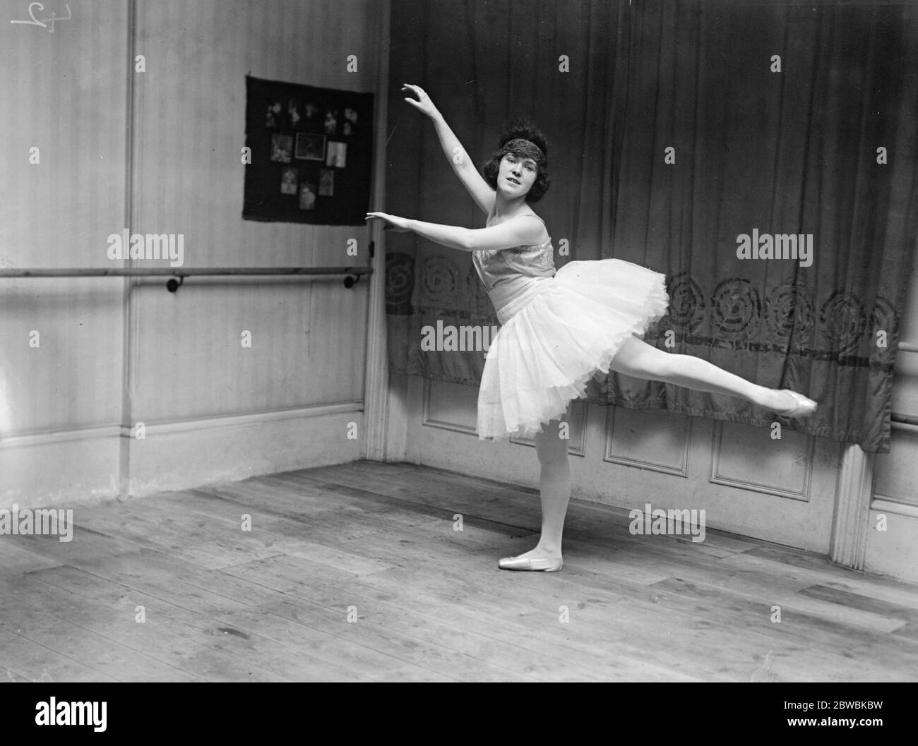 Miss Helen May die Ballerina, die einst von der großen Pavlova gelehrt wurde. Juli 1921 Stockfoto