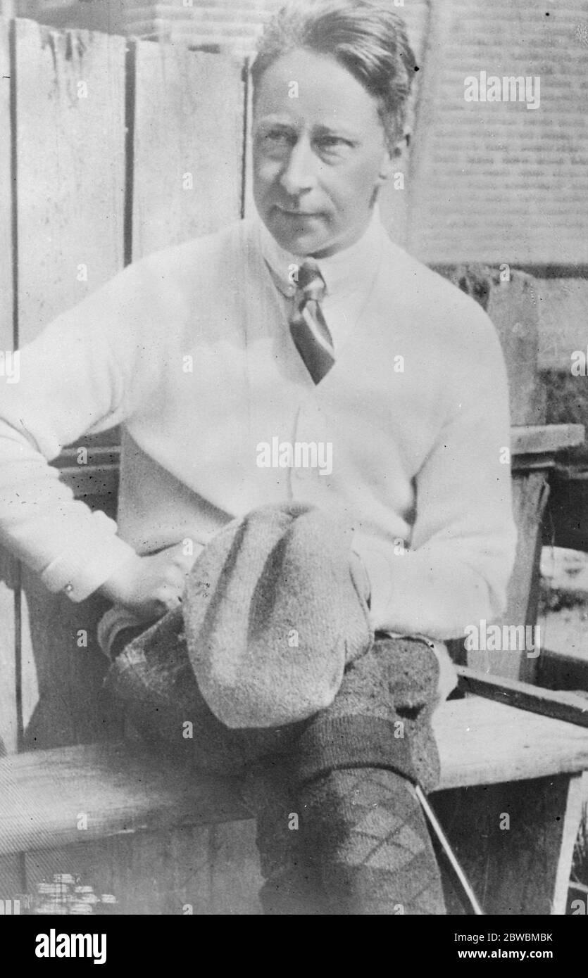 Der Ex-Kronprinz von Deutschland EINE charakteristische Studie des Ex-deutschen Prinzen von Deutschland in Wieringen in den Niederlanden 8. Dezember 1922 Stockfoto