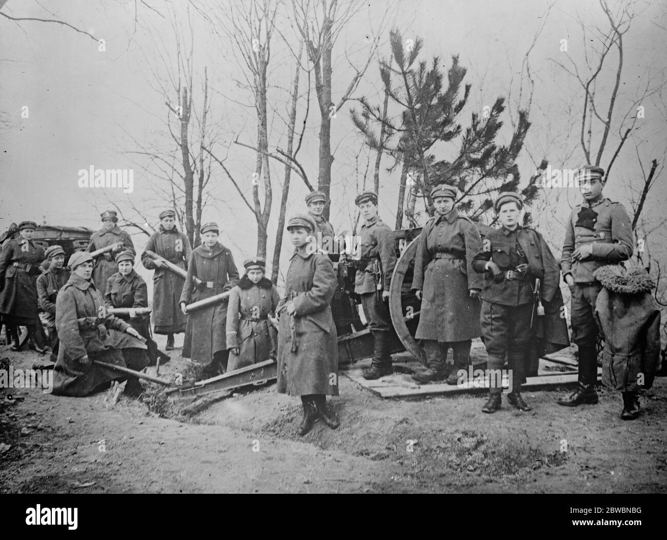 Polnische Frauen verteidigen ihr eigenes Land August 1920 Stockfoto