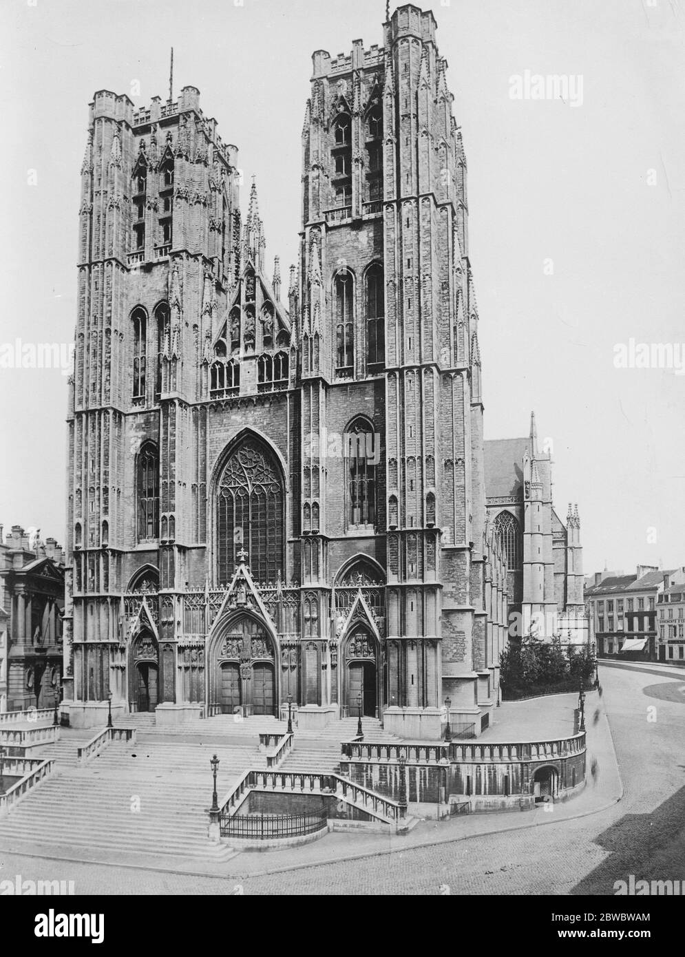 Brüssel. Die Kirche von St. Gudule . Das Schiff . Wo die religiöse Zeremonie der Ehe zwischen Prinzessin Astrid von Schweden und dem belgischen Kronprinzen stattfinden wird. November 1926 Stockfoto