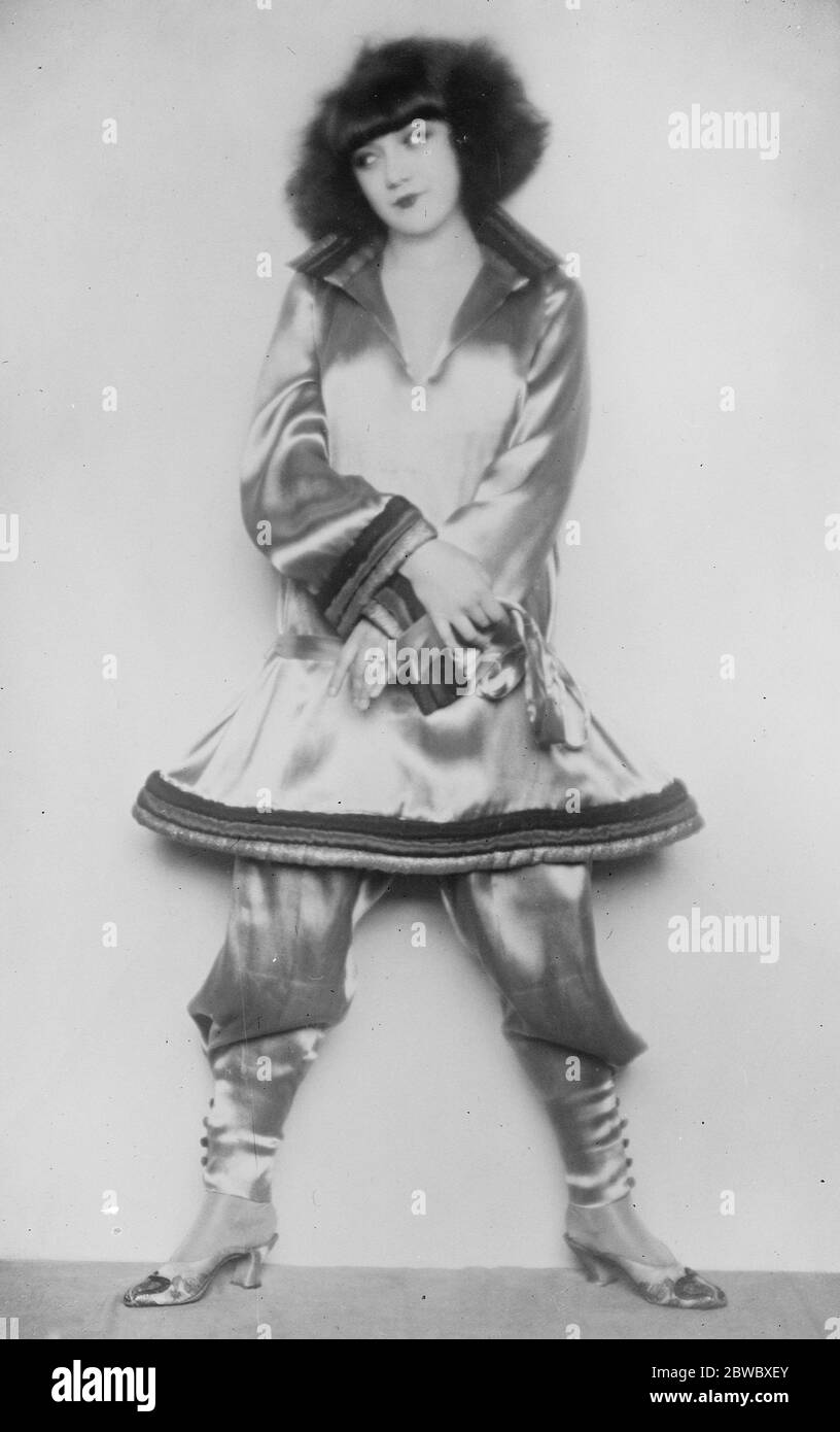 Ein anderes schottische Mädchen macht ihre Spuren im Ausland. Miss Norah Sandys, von der Österreichischen Presse als die am höchsten bezahlte Schaufensterpuppe in Wien beschrieben. 30 Mai 1925 Stockfoto