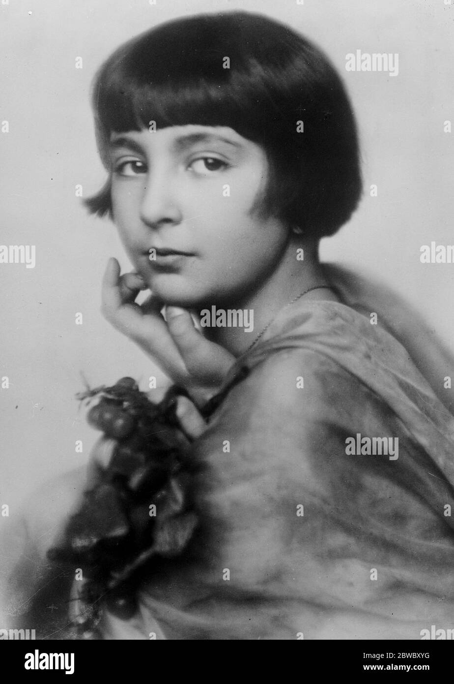 Mlle Renee Domville, gewählt Beauty Queen von ihren Kollegen in den Weinbergen rund um Bordeaux. Dezember 1926 Stockfoto