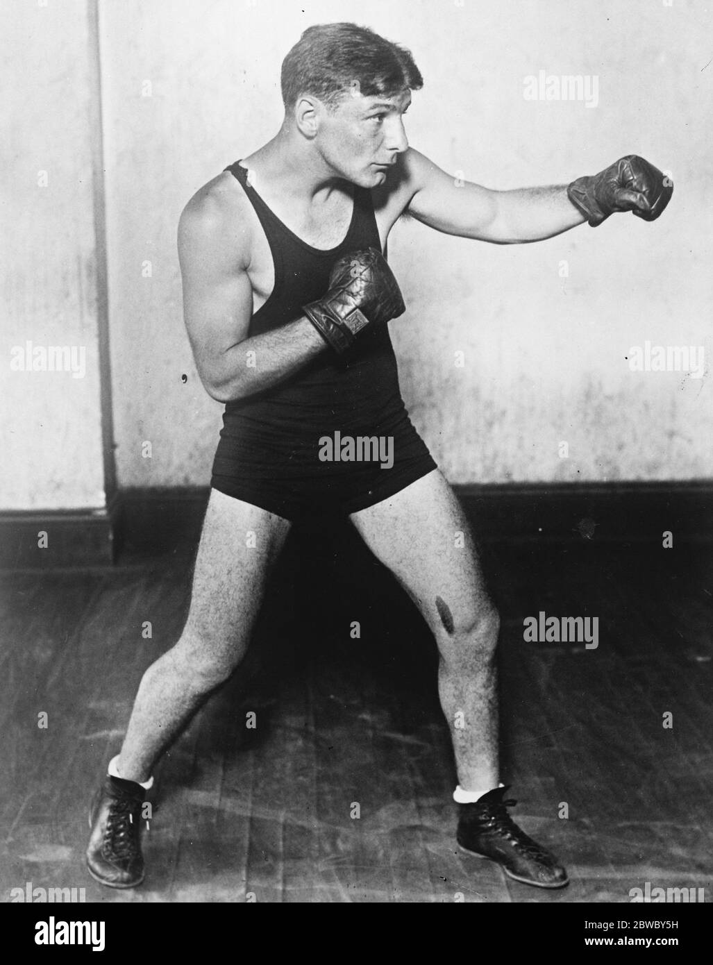 Life Suspension der Welt ' s bantam Gewichtssieger . Charlie (Phil) Rosenberg, der New Yorrk Inhaber der Welt ' s bantam Gewichtsmeisterschaft, wurde für das Leben von der Illinois Boxing Commission disqualifiziert. 18. September 1926 Stockfoto