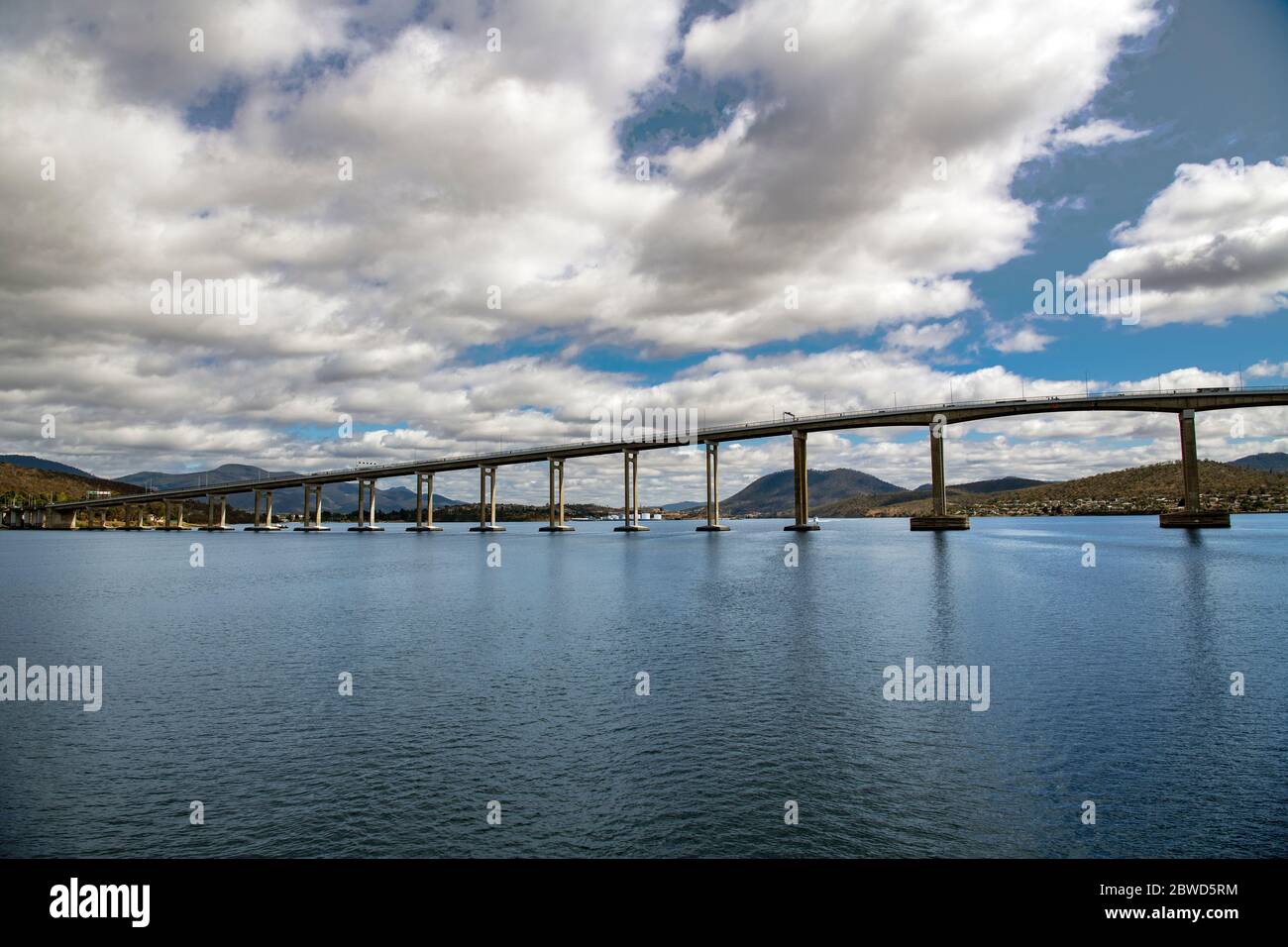 Tasman Bridge Derwent River Hobart Tasmanien Australien Stockfoto