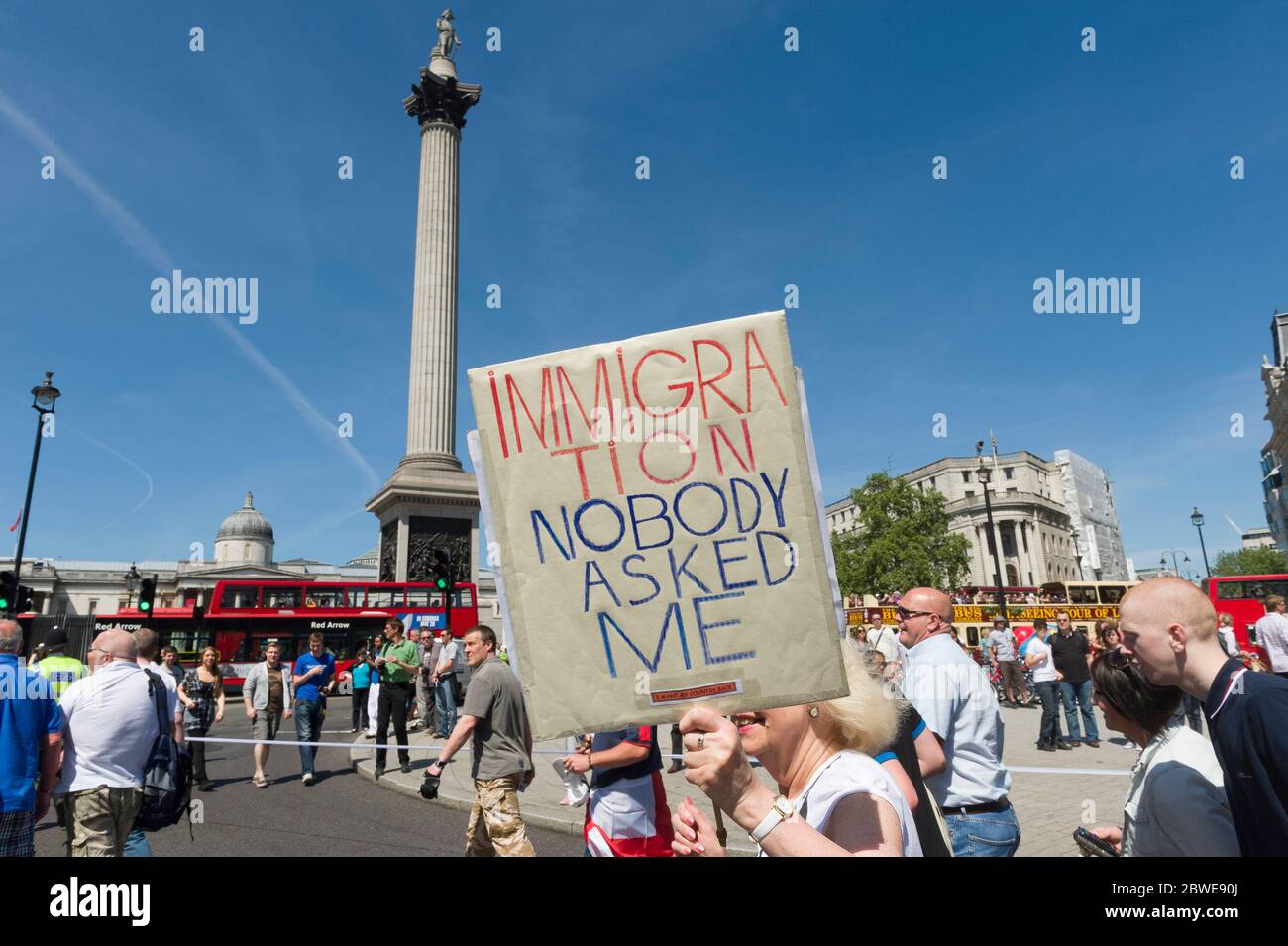 Ein Protestler gegen die Einwanderung auf einem marsch, der von einer Gruppe organisiert wurde, die sich "britische Bürger gegen muslimische Extremisten" nennt. Der Protest ist über die per Stockfoto