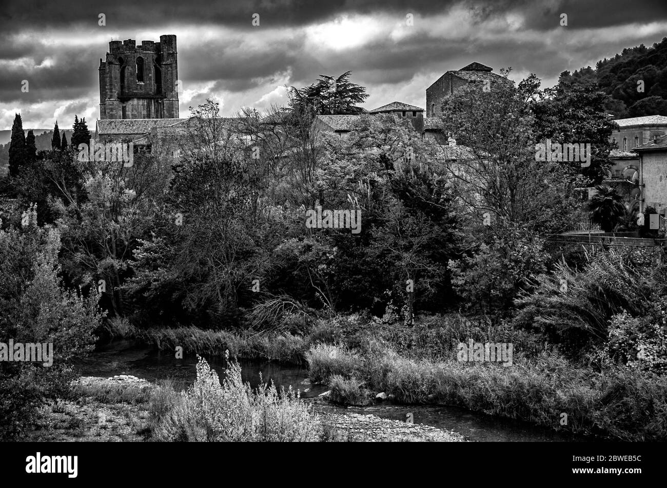 Abtei von Lagrasse, eines der Les Plus Beaux Villages de France, Aude, Languedoc-Roussillon, Frankreich Stockfoto