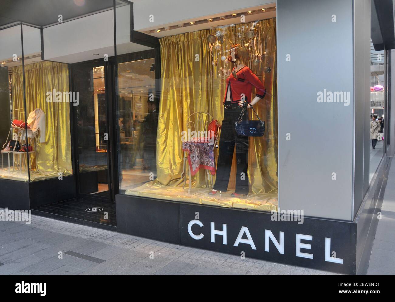 Chanel fashion asia Fotos und Bildmaterial in hoher Auflösung Alamy