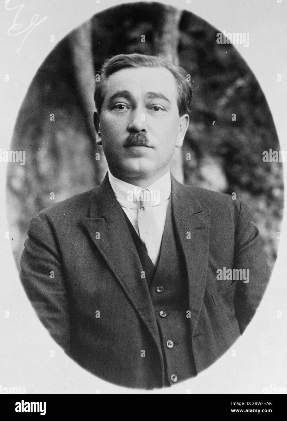 Eine türkische Berühmtheit . Ein auffallendes neues Porträt von General Ismet Pasha . September 1923 Stockfoto
