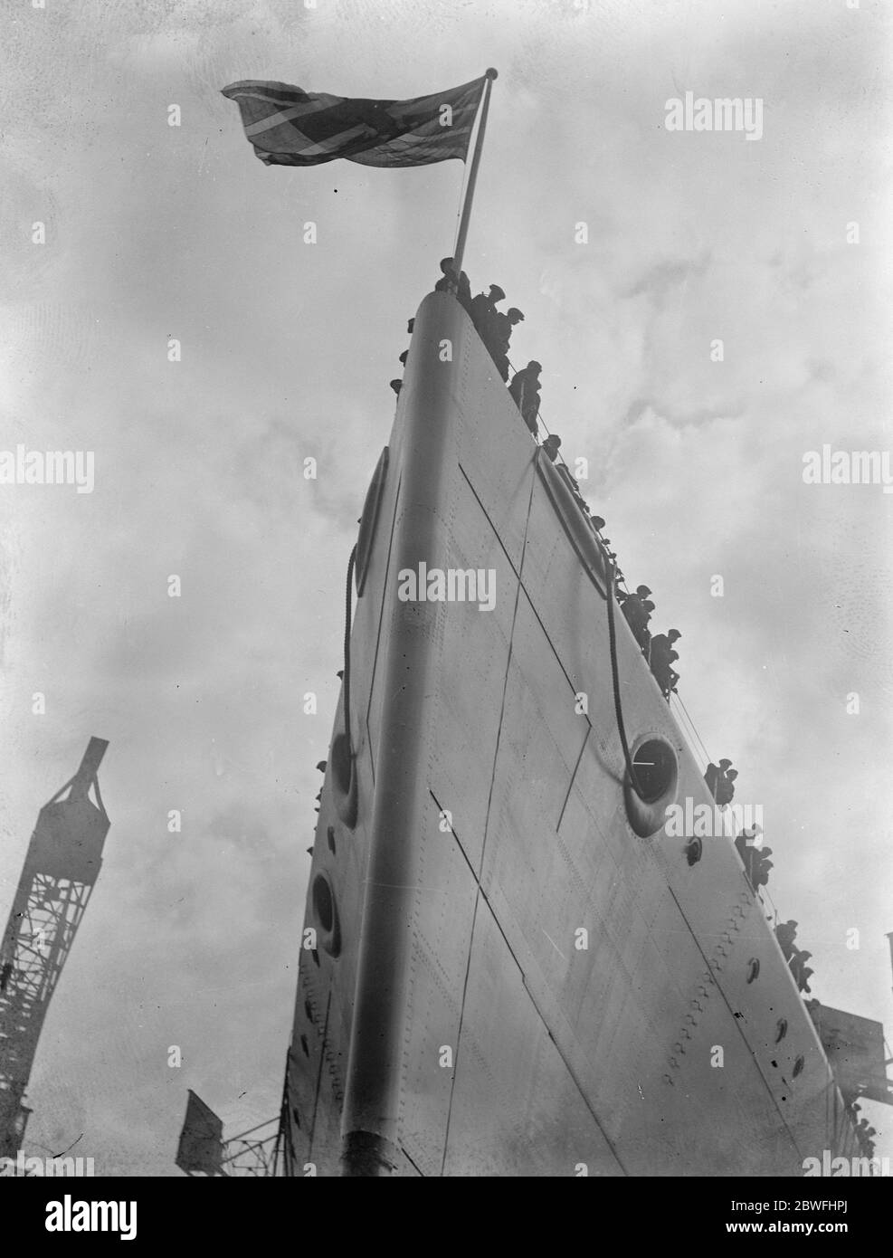 HMS Nelson ein NelsonKlasse Schlachtschiff startete am Donnerstag auf