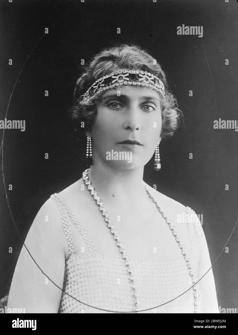 Die Königin von Spanien . Ein neues Foto von HM Königin Victoria Eugenia von Spanien. 31 Dezember 1924 Stockfoto
