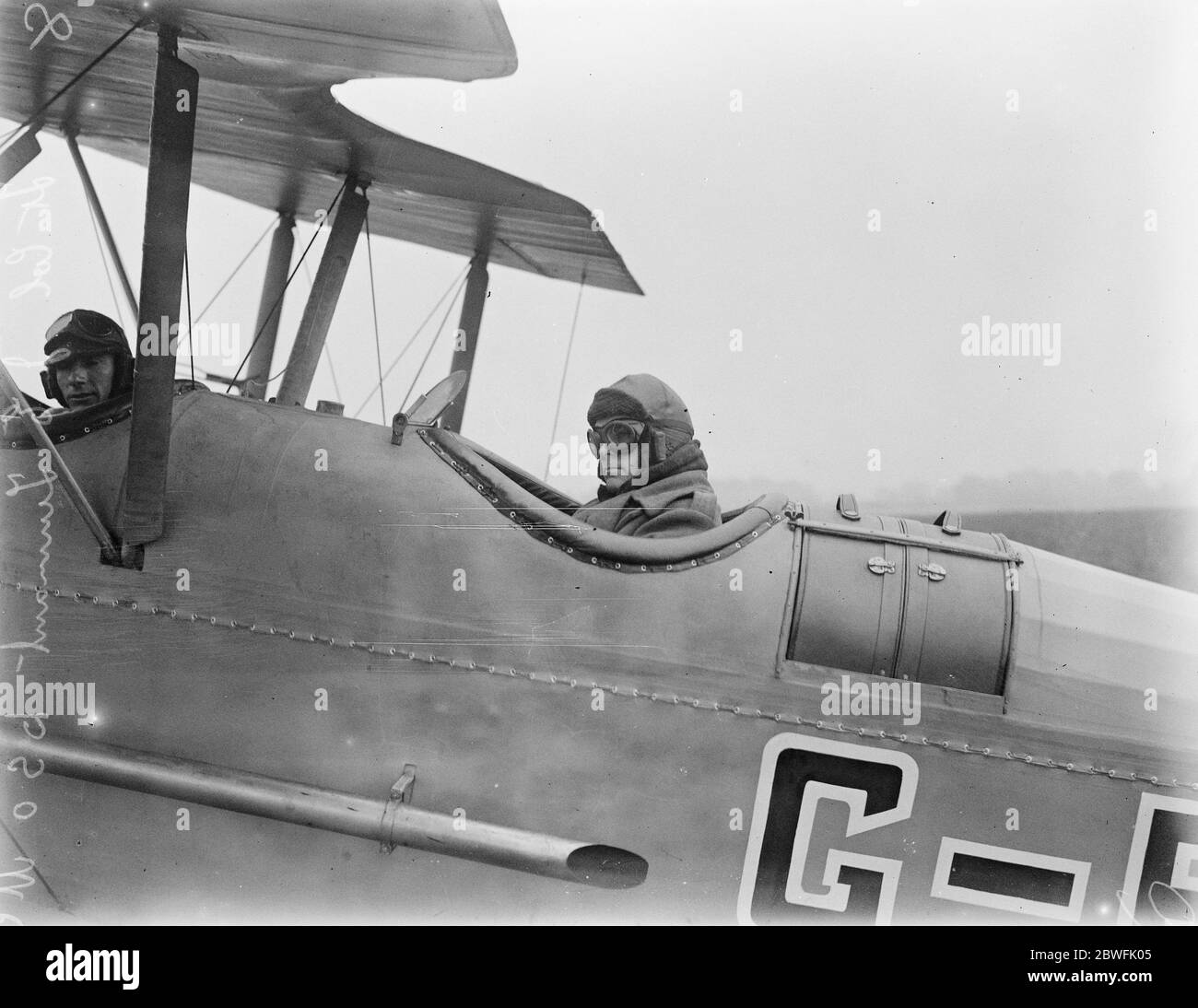 British Air Race Round Großbritannien Pilot Lieutenant Colonel J F Tennant , ( Distinguished Service Order , Military Cross ) 8 September 1922 Stockfoto