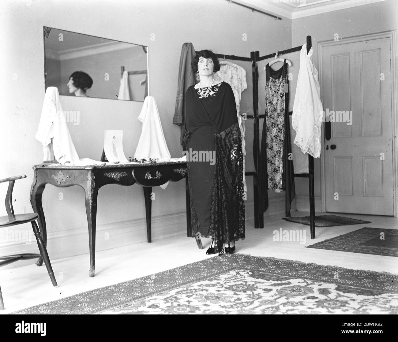 Eine Prinzessin in Buisness Prinzessin Andrew von Russland hat sich einem West End London, Firma als Kleid Designer. 21 Juli 1922 Stockfoto