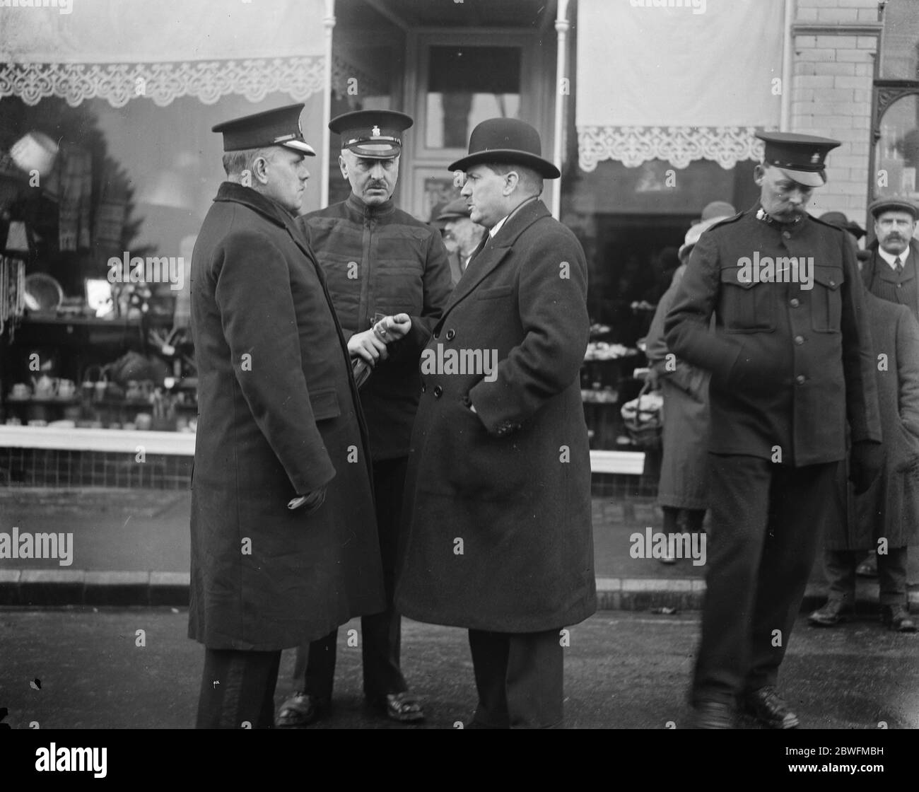 Fall Crowborough . Von links nach rechts: Budgeon, Edwards und Gillan. Die drei, die für die Verhaftung von Thorn und die Ermittlungen verantwortlich sind. 22. Januar 1925 Stockfoto