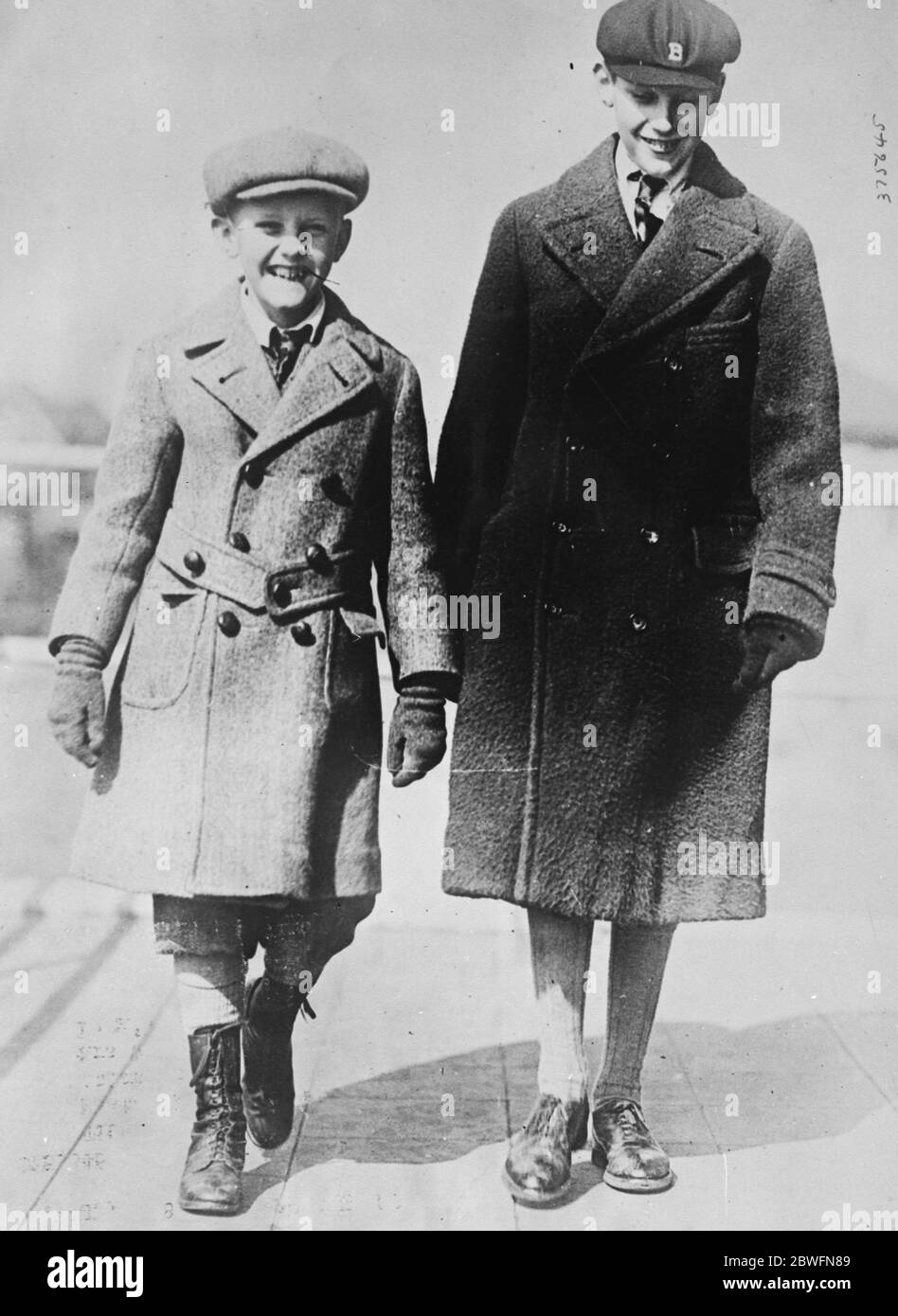 Reichster Junge krank . John Jacob Astor, der 13-jährige Sohn des verstorbenen Col Jacob Astor, ist in Paris an Typhus erkrankt. Er ist einer der reichsten Jungen der Welt. 26. September 1925 Stockfoto