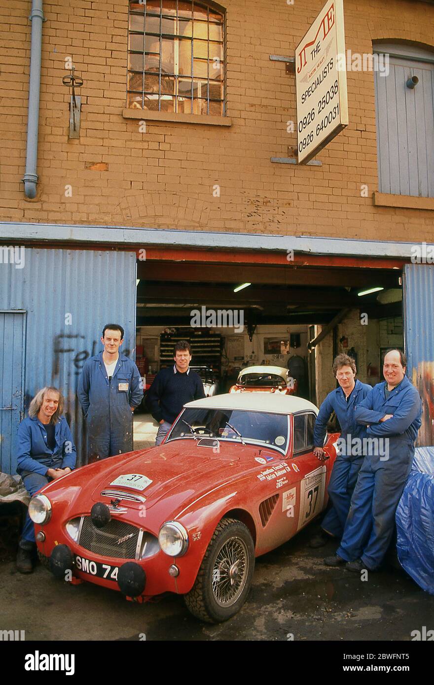 Austin Healey Restaurierungswerkstatt in Leamington Spa Warwickshire, Großbritannien 1992 Stockfoto