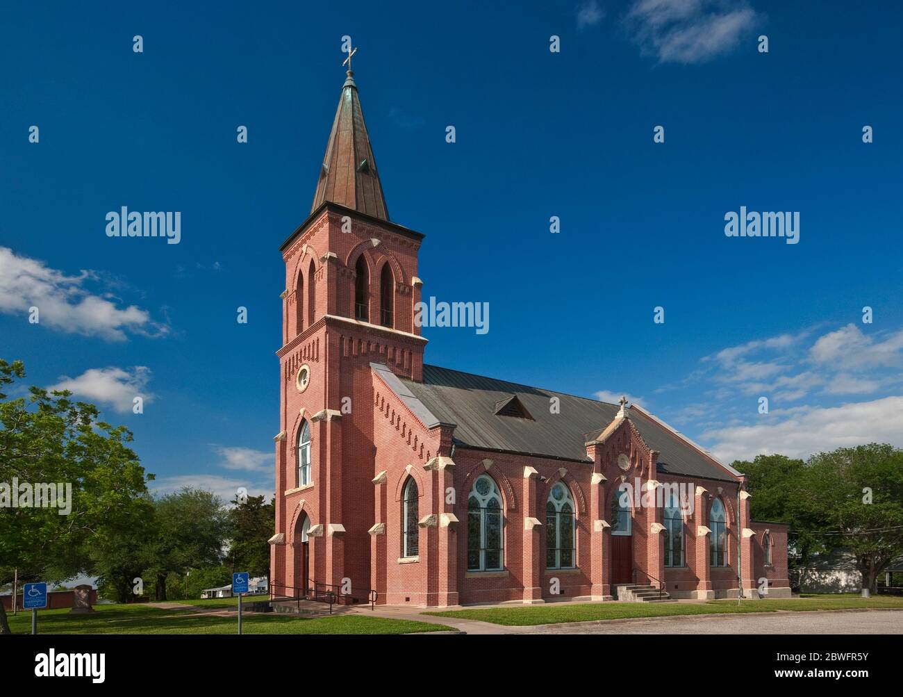Katholische Kirche der Jungfrau Maria, Painted Churches of Texas, High Hill, in der Nähe von Schulenburg, Texas, USA Stockfoto