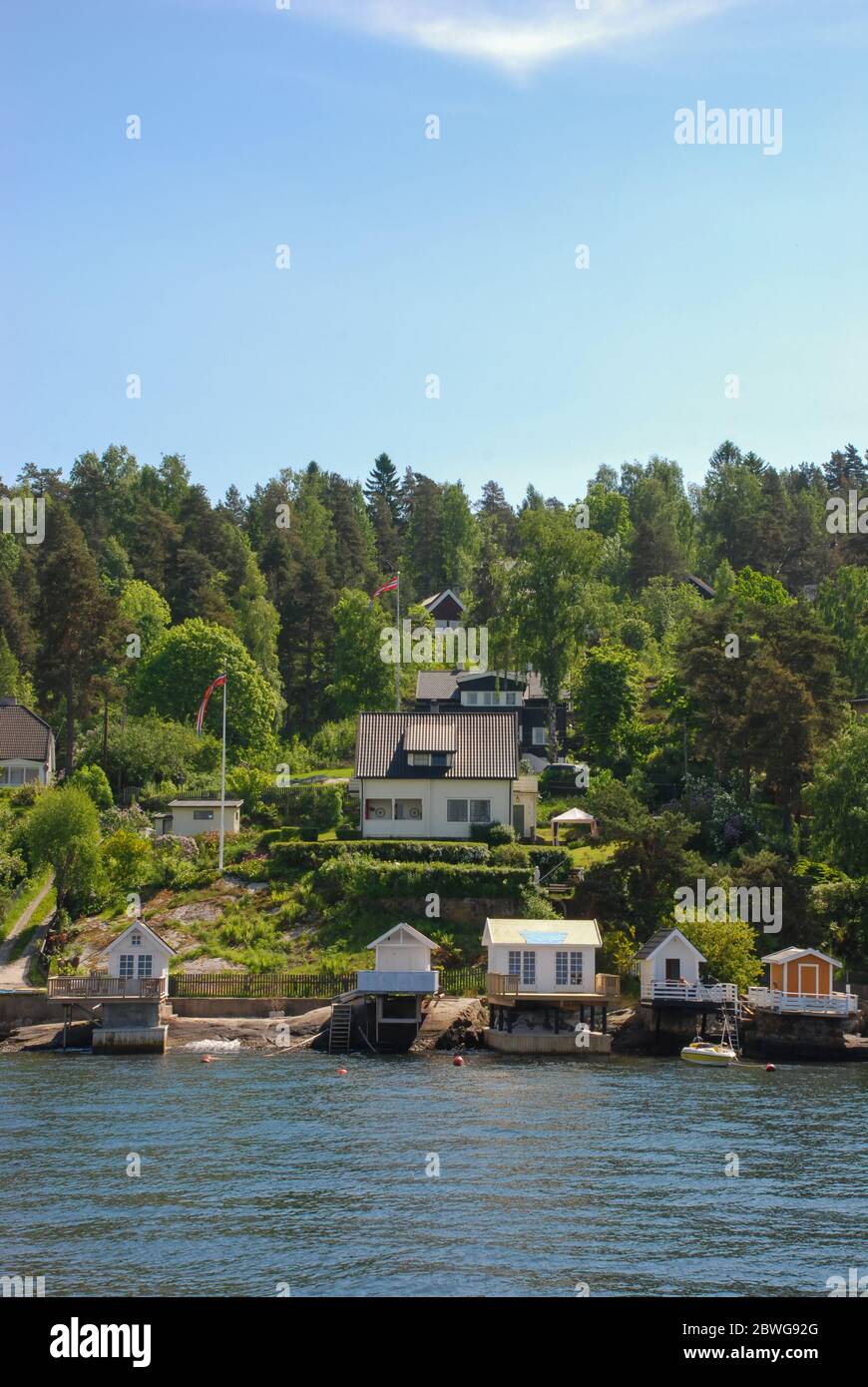 Ein schöner Sommertag auf dem Wasser in Oslofjord in Norwegen Stockfoto