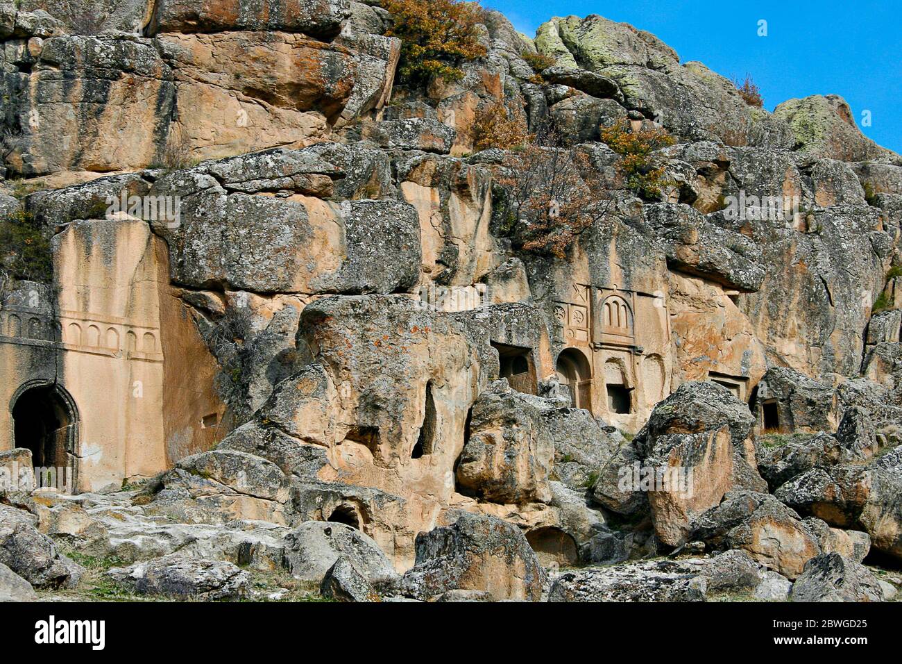 Tal des Klosters mit seinen Höhlenkirchen in Guzelyurt, Kappadokien, Türkei Stockfoto